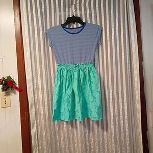 Cat & Jack Blue Striped and Green Casual Dress.  Made In Vietnan.100% Cotton .
